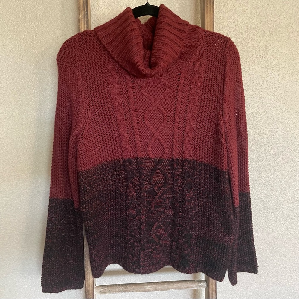 Romeo + Juliet Couture sweater